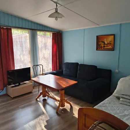 Osrodek Wypoczynkowy Feniks 펜션 *